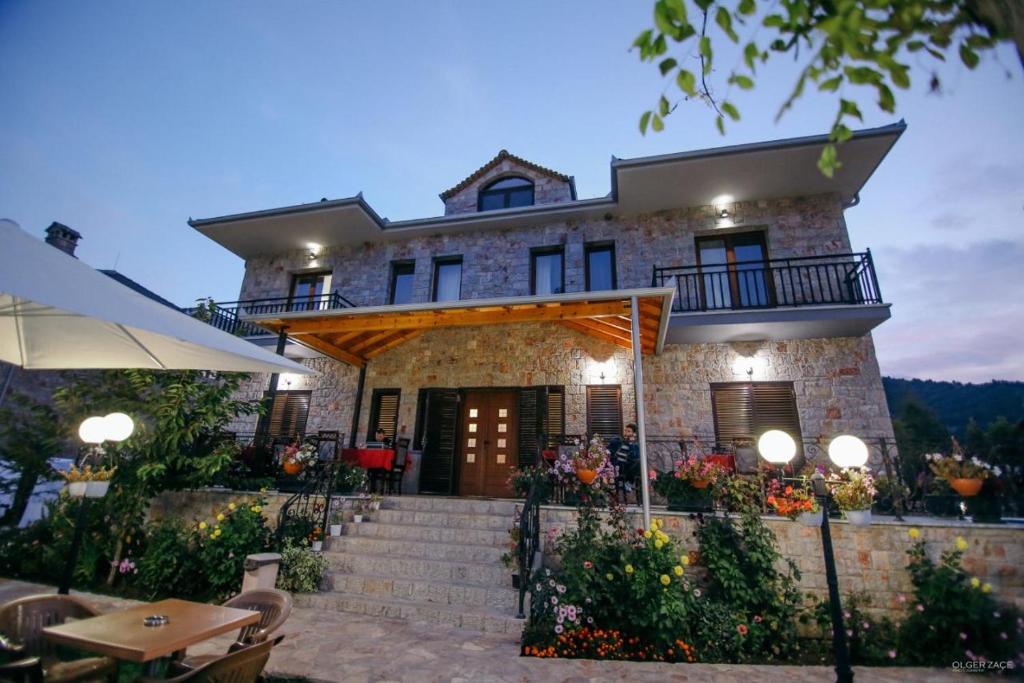 Vila Panorama Voskopoje - Imazhi 5