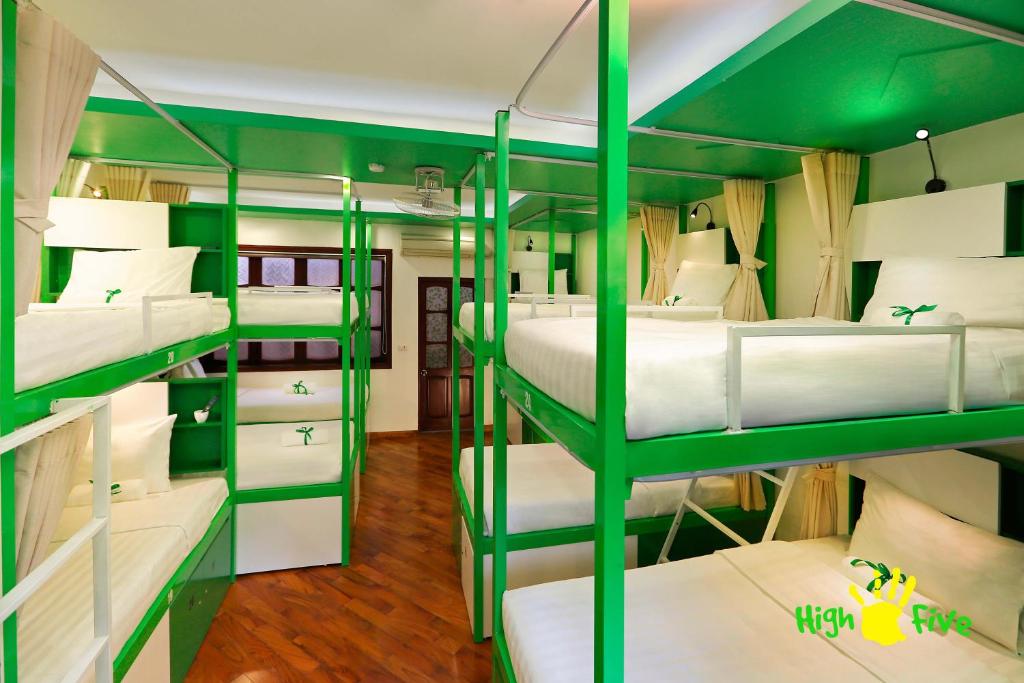 Un lugar para sentarse en Hanoi High Five hostel