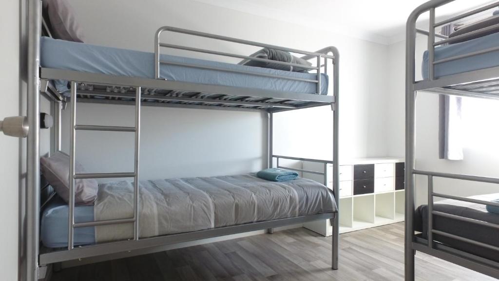 Ein Bett oder Betten in einem Zimmer der Unterkunft Esperance Bay Holiday Park