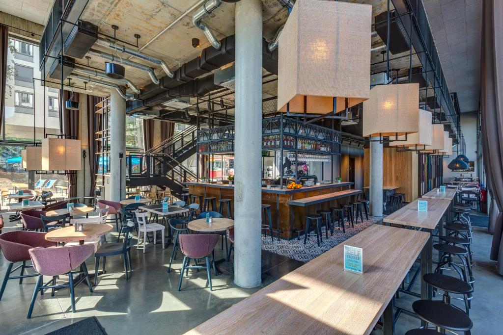 Schulz Hotel Berlin Wall at the East Side Gallery - Resim 44