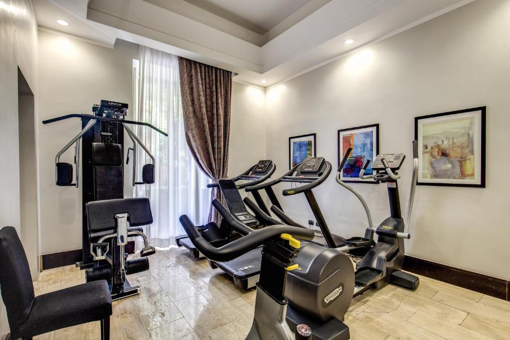 Fitness centrum a/nebo fitness zařízení v ubytování Hotel dei Quiriti