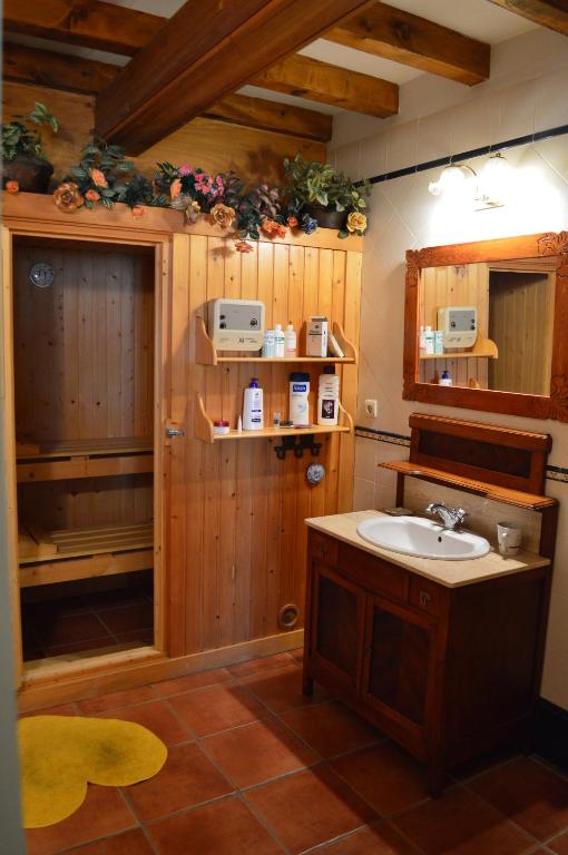 reservar hotel en Undiano