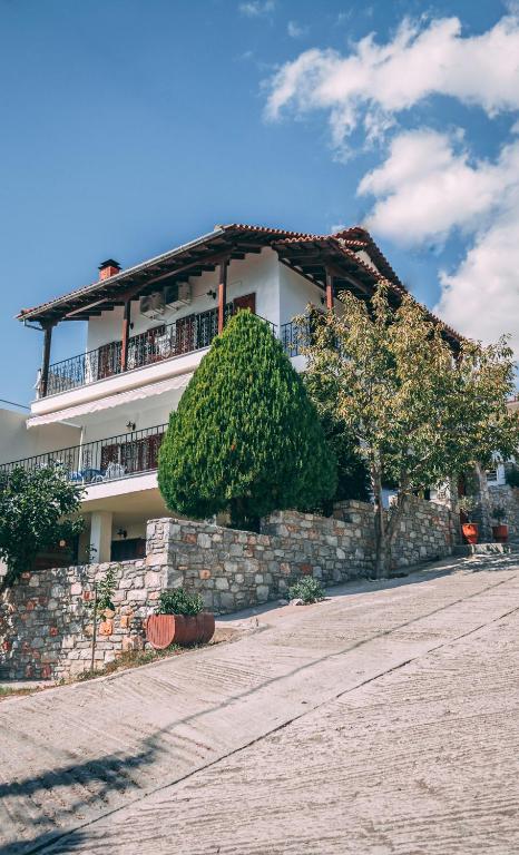 Budova, v ktorej sa vila nachádza