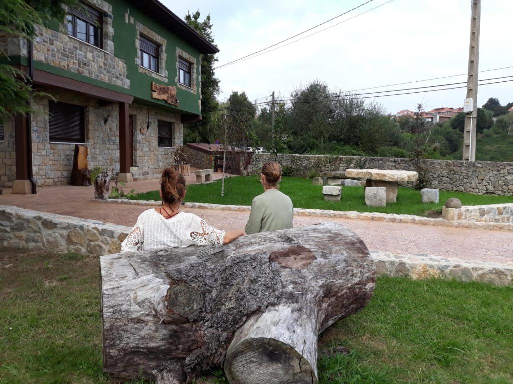 Zahrada ubytování Las Cavernas Del Bisonte