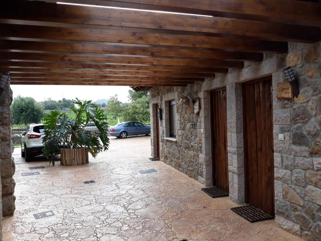 Fotografie z fotogalerie ubytování Las Cavernas Del Bisonte v destinaci Santillana del Mar