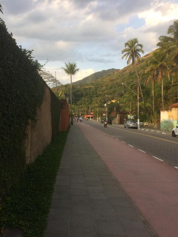  Casa Colonial Térrea no Saco da Capela em Ilhabela
