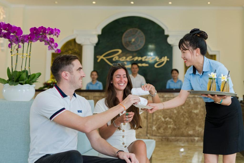 Hosté ubytování Hoi An Rosemary Boutique Hotel & Spa - A Peaceful Retreat