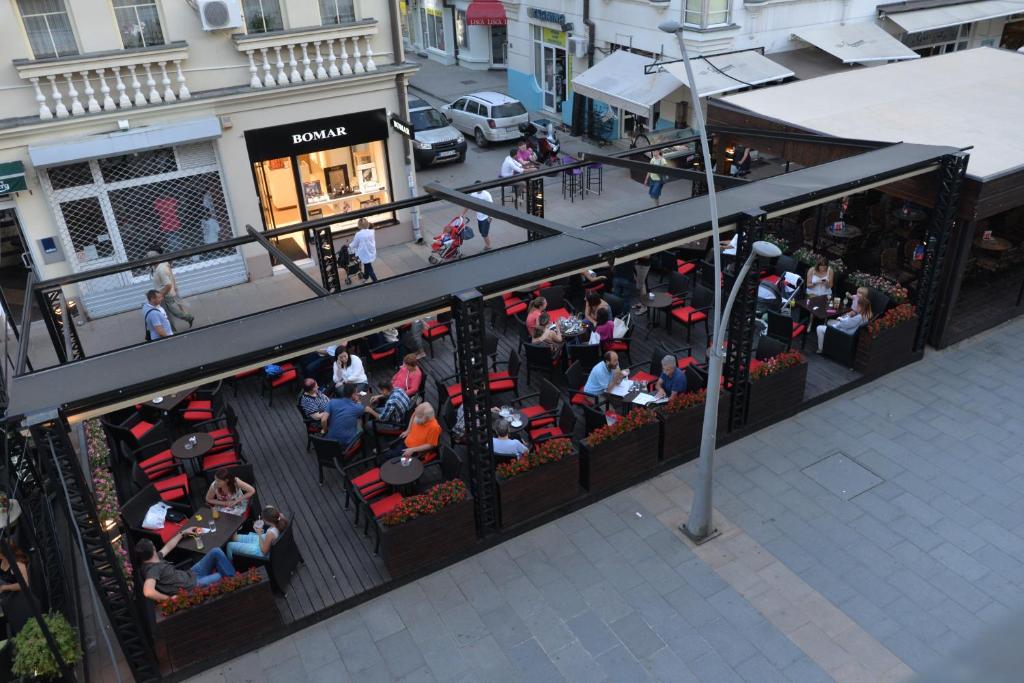 Επισκέπτες που μένουν στο Hotel Beograd
