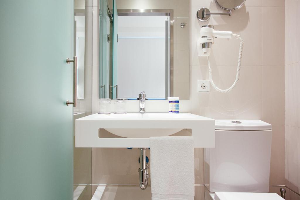 Globales Acis y Galatea - Resim 38