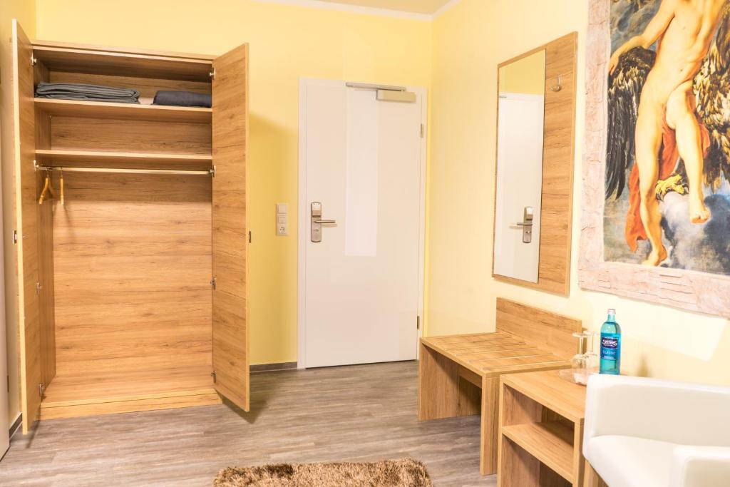 Hotel & Restaurant Sparta - 10