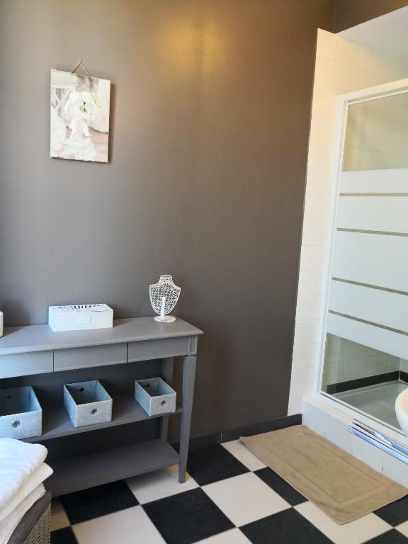 maison courbarien - Double Room