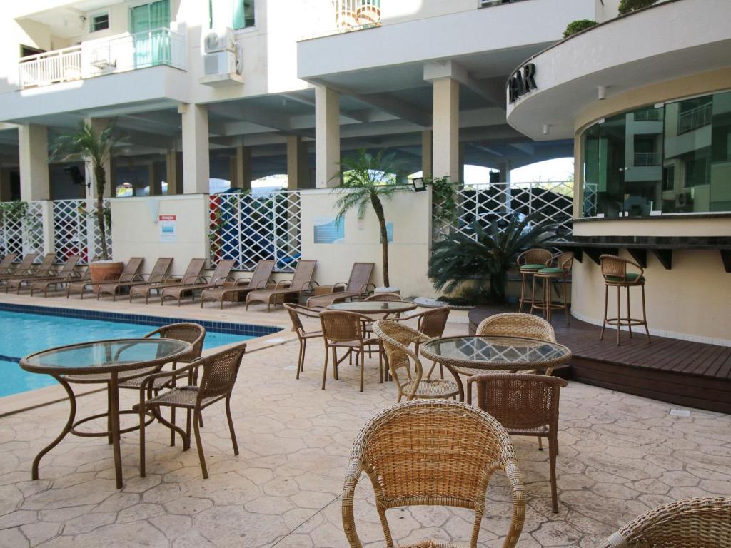  Apartamento 1 dormitório no Hotel Summer Beach Bombinhas