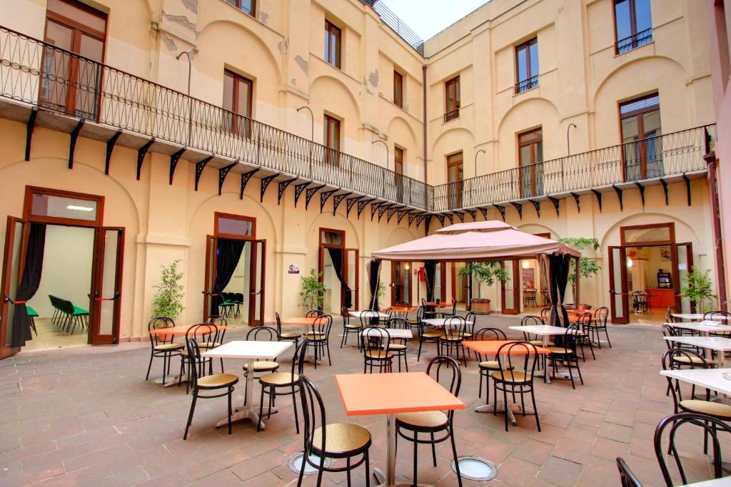 Restaurace v ubytování Hostel Marina