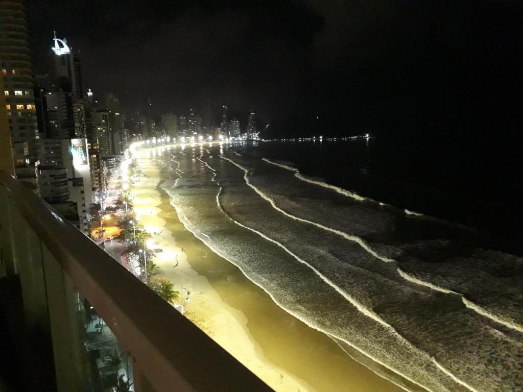  Apto Beira mar Balneário Camboriú - VISTA FANTÁSTICA!