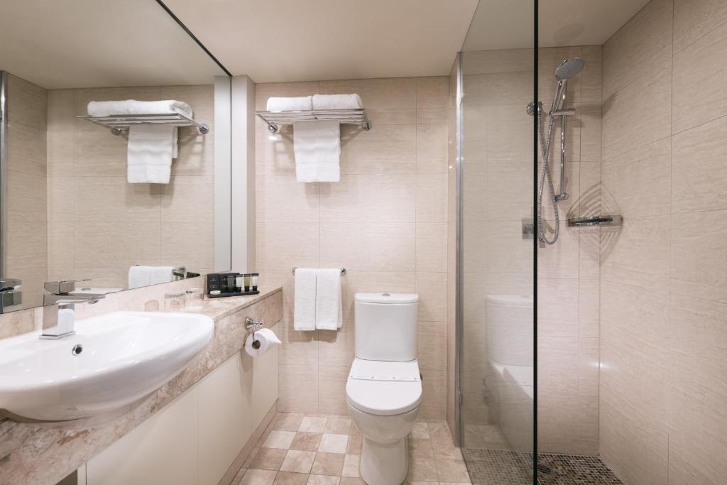 Stamford Plaza Adelaide - Deluxe Park King