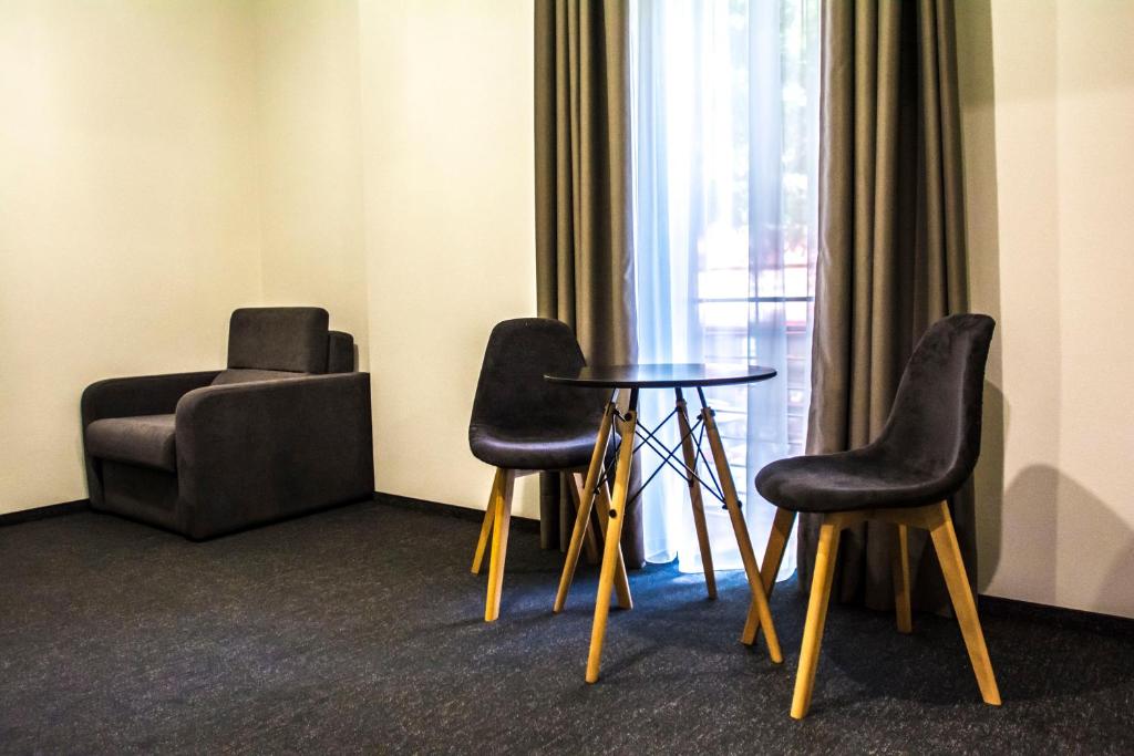 Posezení v ubytování Hotel Garnet Tbilisi