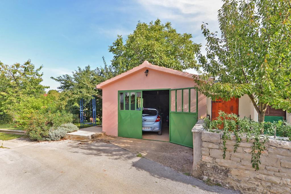 Budynek, w którym mieści się apartament