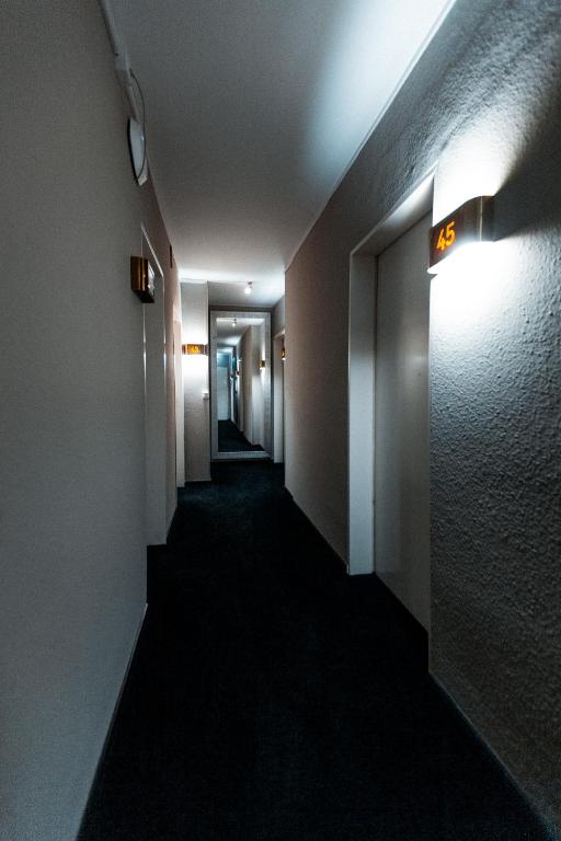 Hotel am Rothenbaum - Resim 40