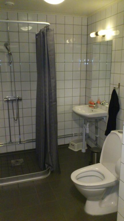 Koupelna v ubytování Baggetorps Vandrarhem