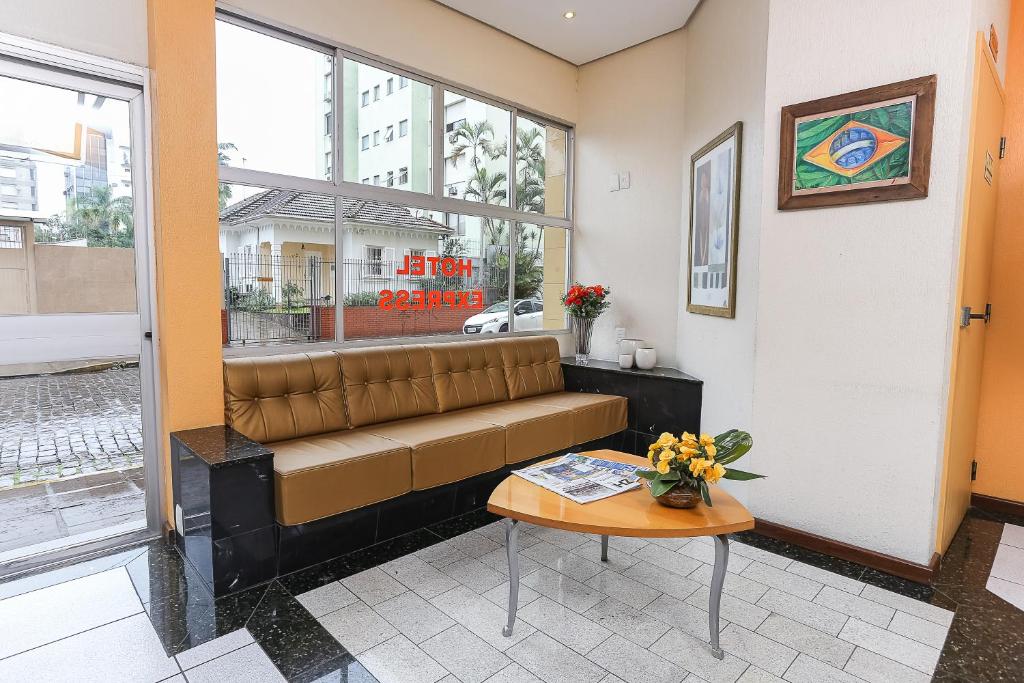  Hotel Express São Leopoldo
