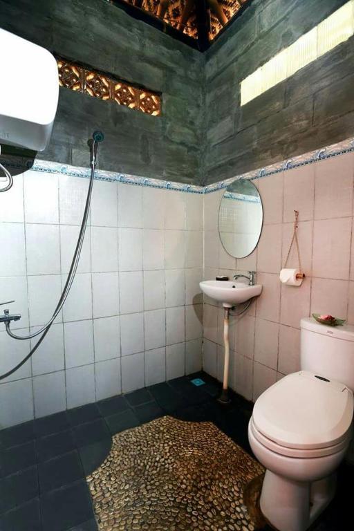Koupelna v ubytování Pondok Bamboo Sendangsari