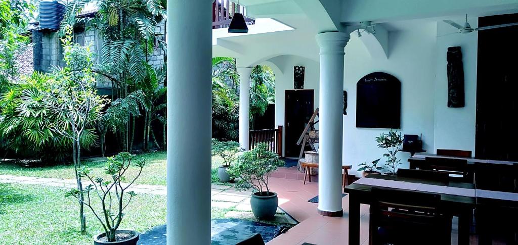 Zahrada ubytování Unawatuna Nor Lanka Hotel