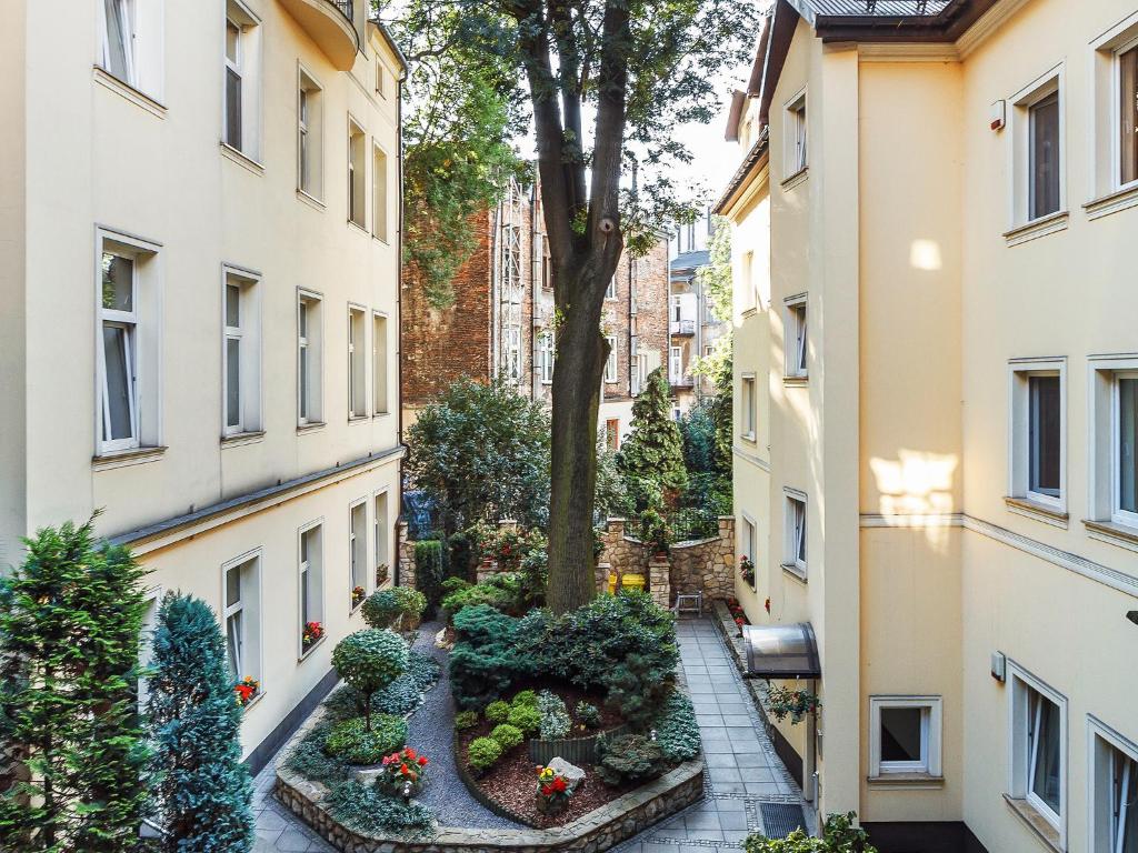 Elegant Apartments - 6