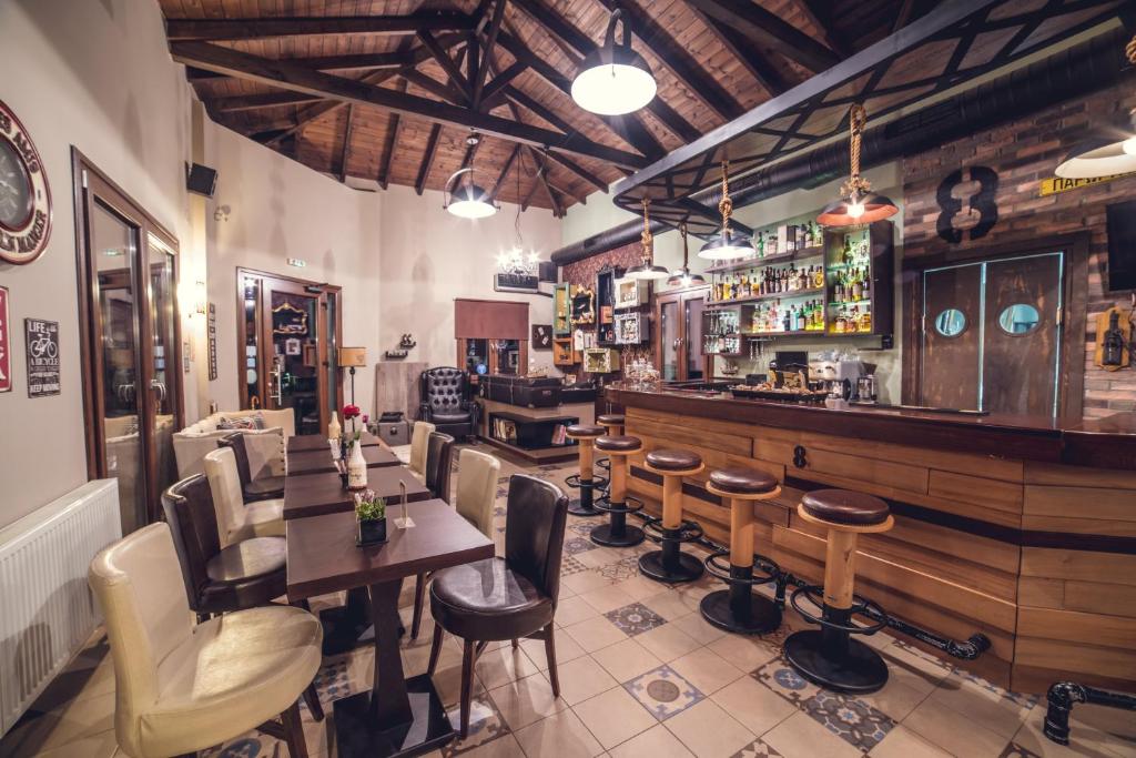 Lounge nebo bar v ubytování Paroraia
