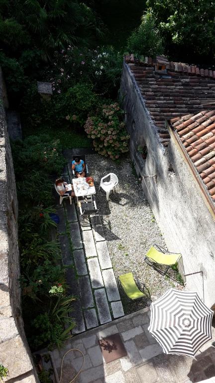 Vonkajšia záhrada v ubytovaní Casa Posta 3