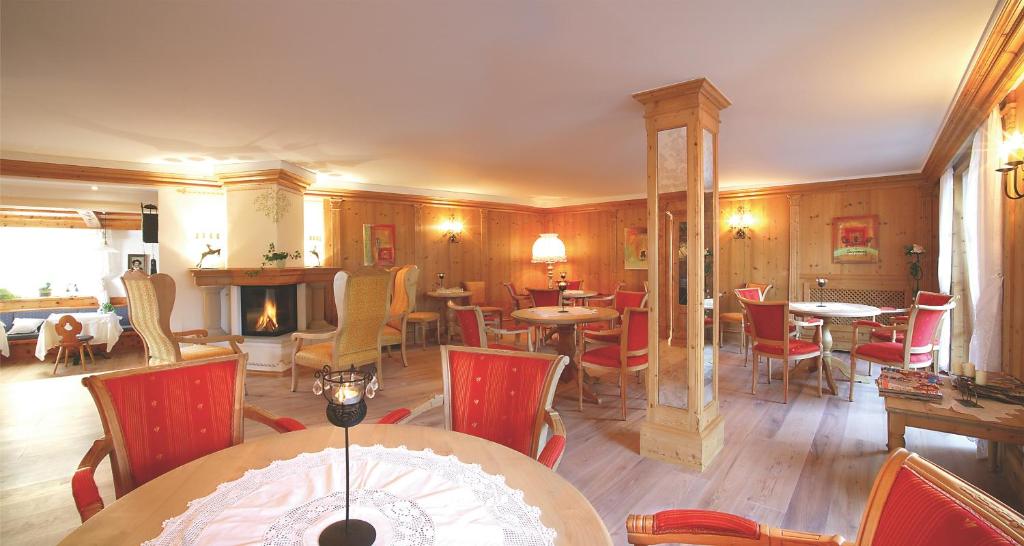 Posezení v ubytování Hotel Dolomitenblick