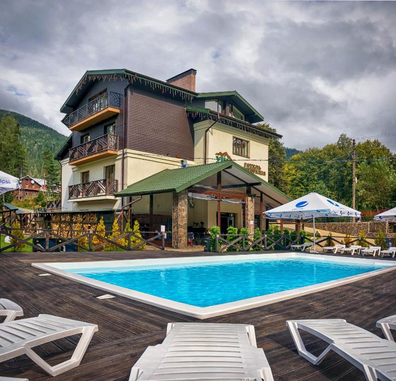 Bazén v ubytování Villa Billa nebo v jeho okolí