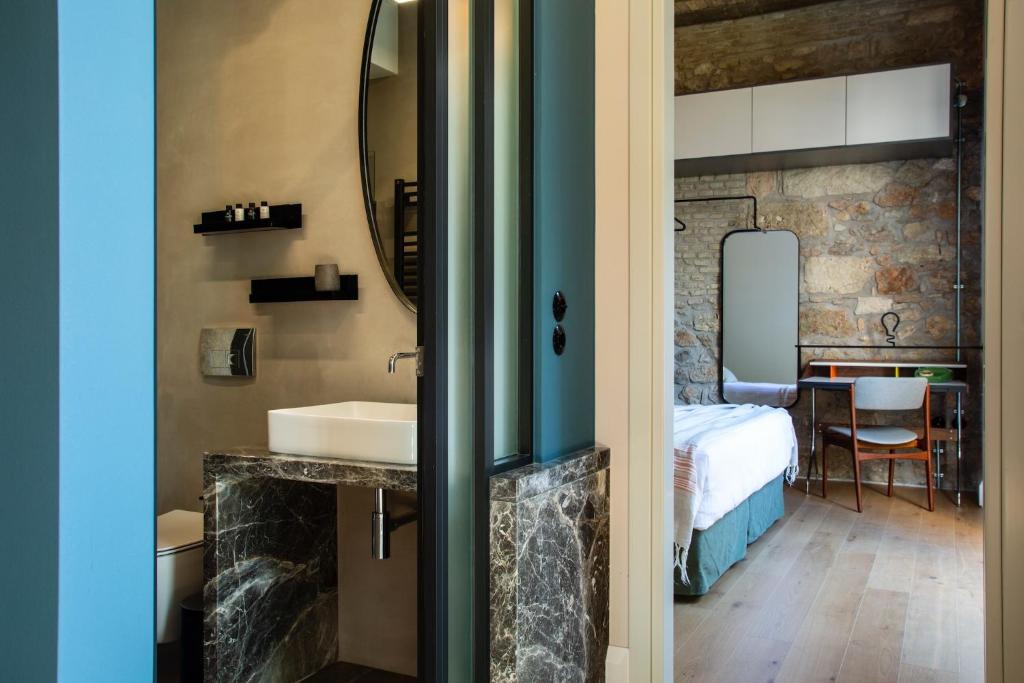 The Foundry Suites - 7