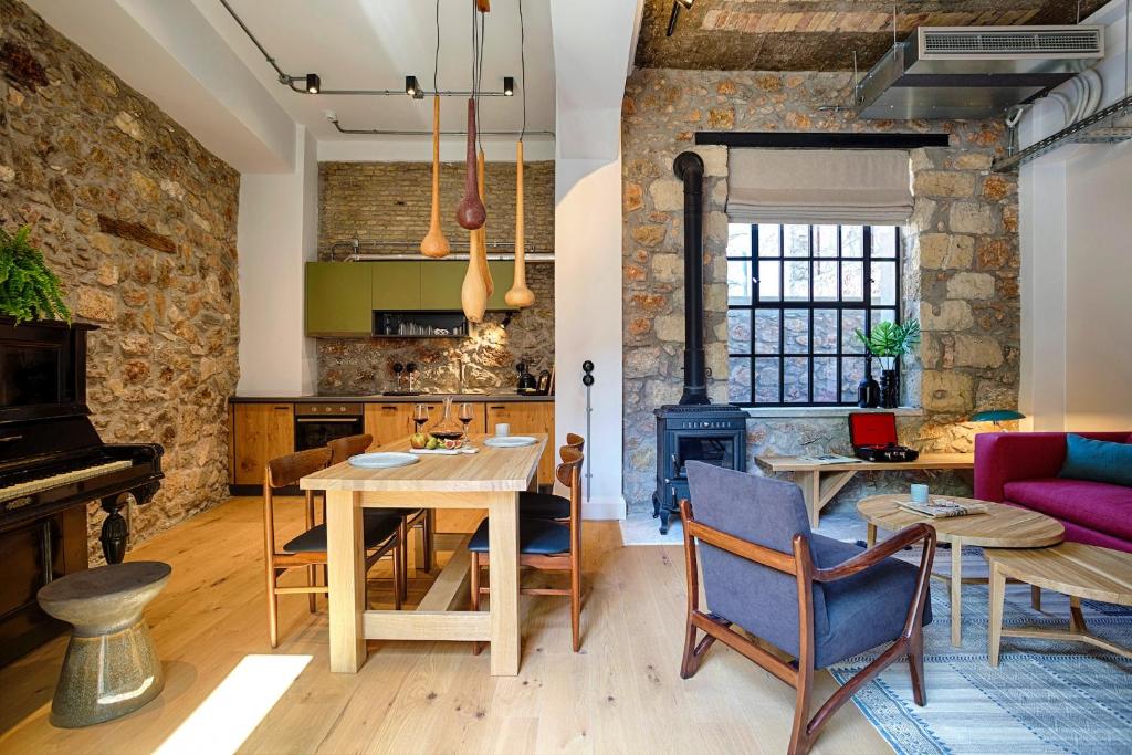 The Foundry Suites - 1