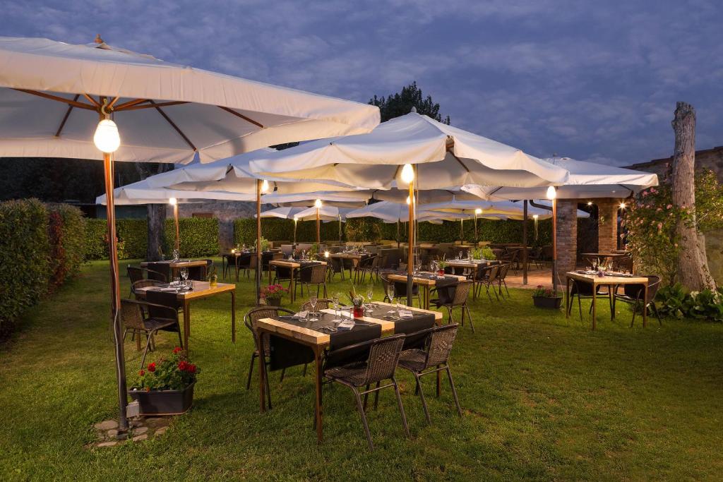 Zahrada ubytování Hotel Le Capanne