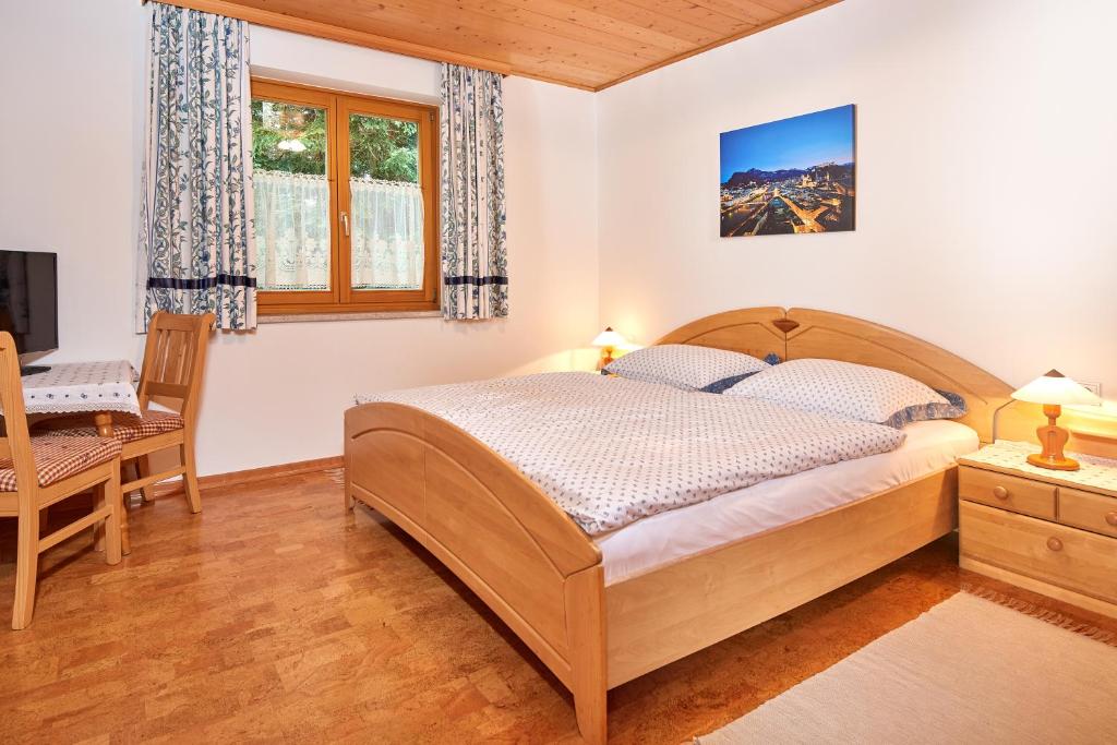 Postel nebo postele na pokoji v ubytování Haus Panoramablick