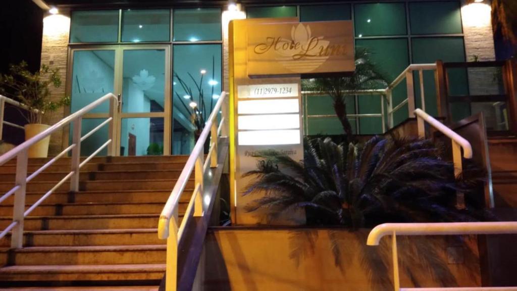  Hotel Luni