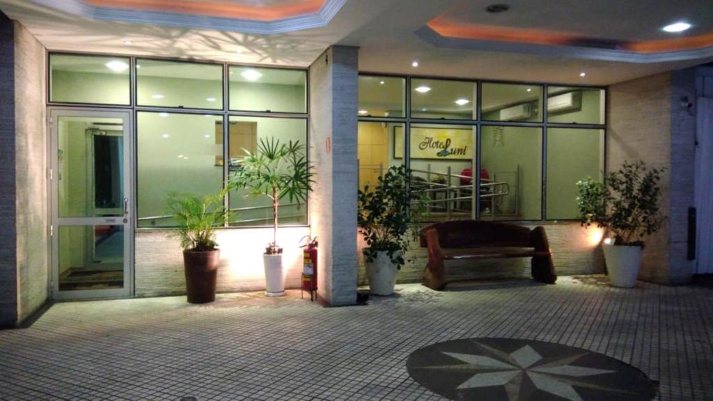  Hotel Luni