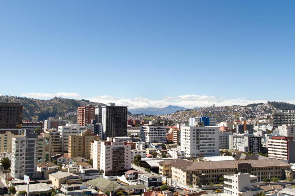 Nespecifikovaný výhled na destinaci Quito nebo výhled na město při pohledu z bed and breakfast