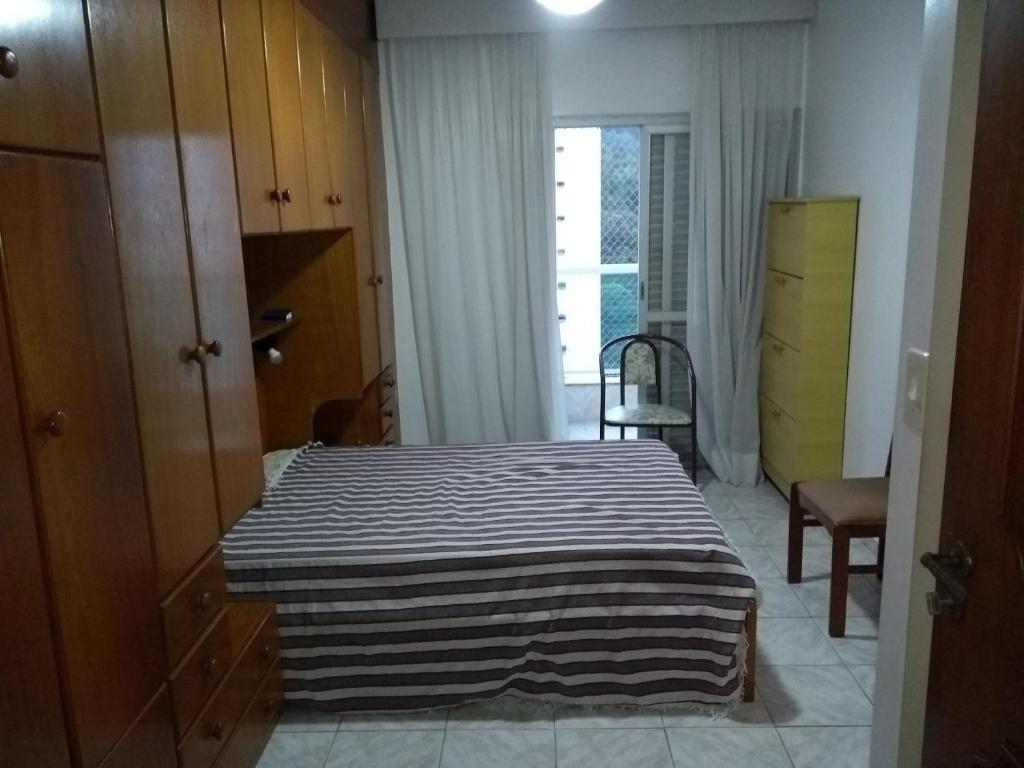  Apartamento Dulce Pitangueiras Guarujá com varanda