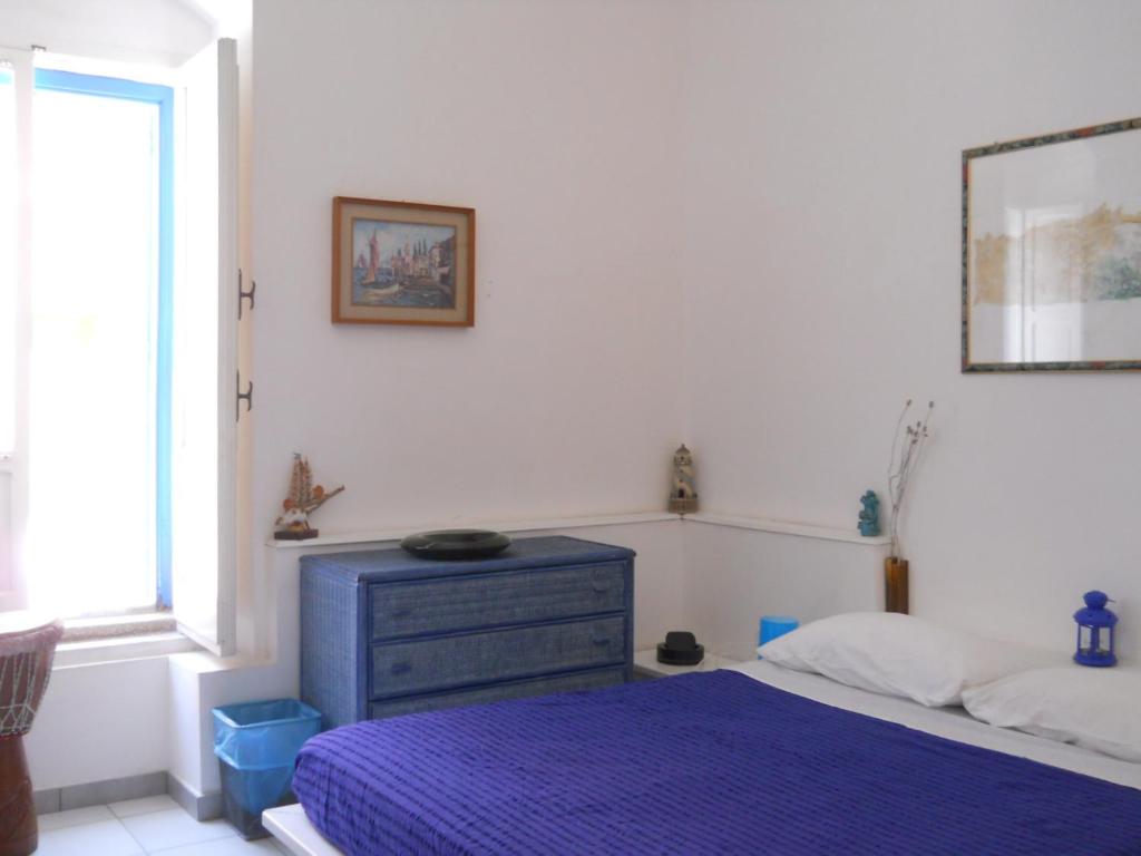Mediterranea Guesthouse B&B - Triple Room With Private Bathroom