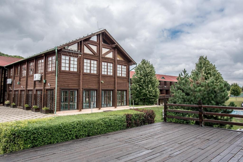 Budova, kde se hotel nachází
