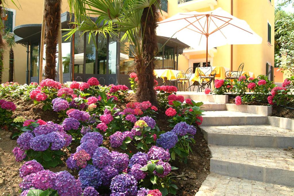 Zahrada ubytování Villa Sofia Hotel