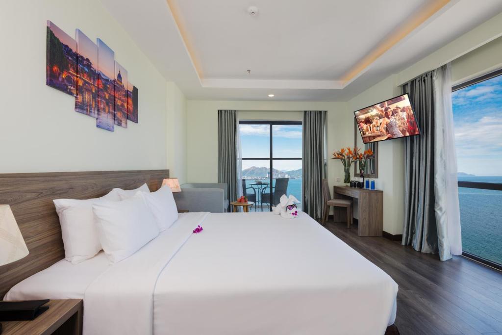Suite có Ban công và Nhìn ra Biển
