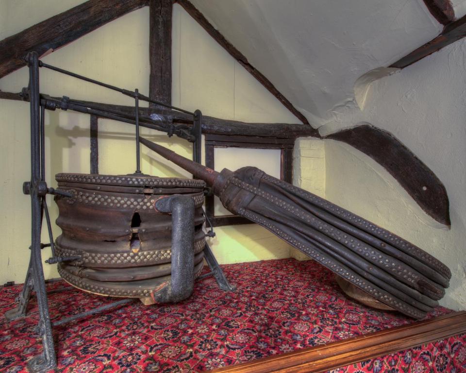 Old Mill by Chef & Brewer Collection - Resim 30