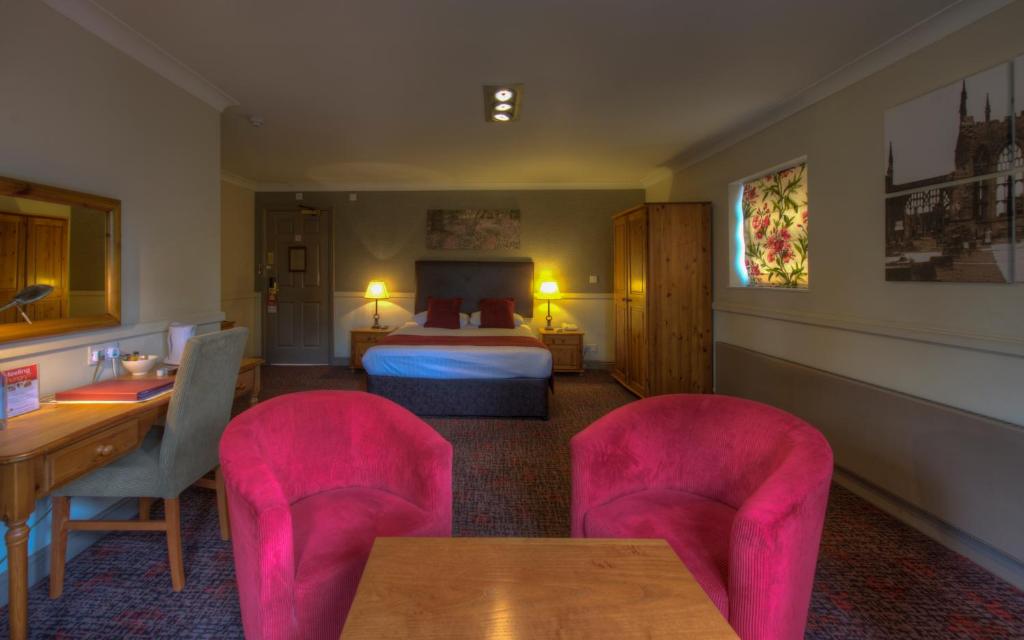 Old Mill by Chef & Brewer Collection - Resim 16