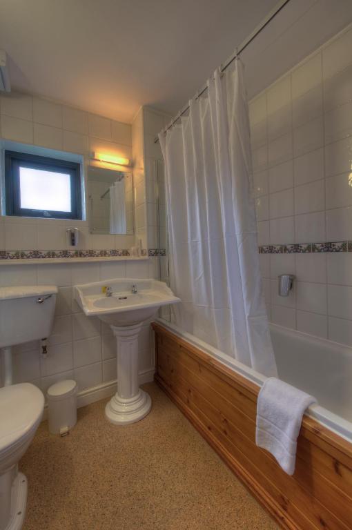 Old Mill by Chef & Brewer Collection - Resim 25