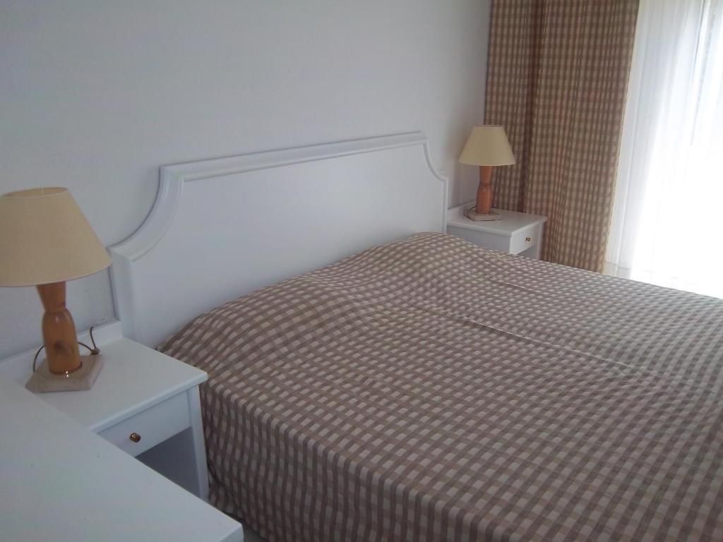 Milos Apartments - 4