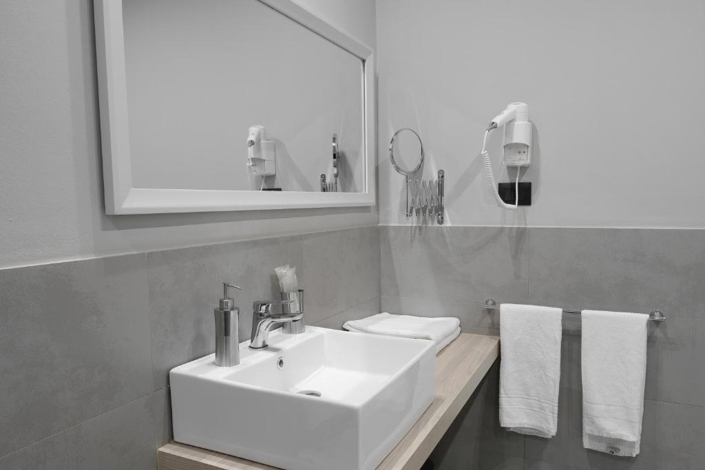 Hotel De Ville - Resim 43