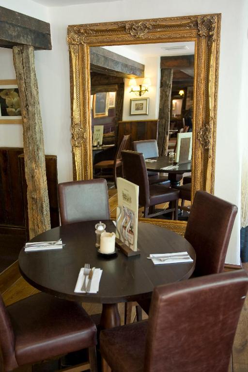 Old Mill by Chef & Brewer Collection - Resim 34