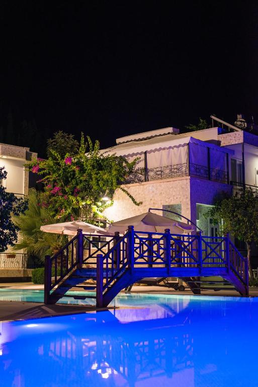 Bazén v ubytování Sofia Residence nebo v jeho okolí